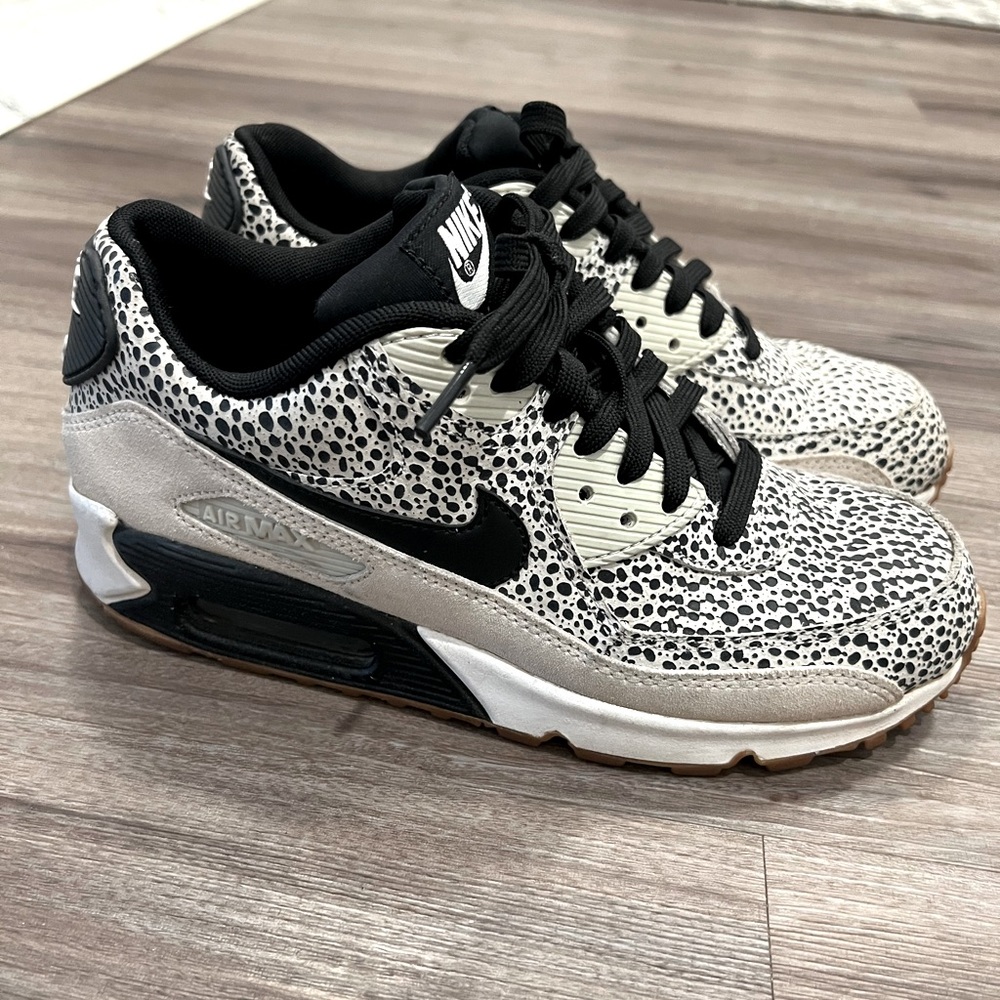 Nike Air Max animal print